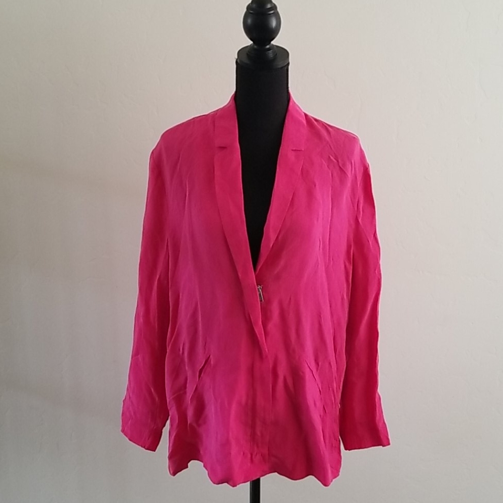 Zara Trafaluc Fuchsia Zip Front Blazer